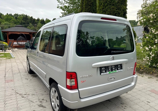 Citroen Berlingo cena 13900 przebieg: 242000, rok produkcji 2006 z Gościno małe 631